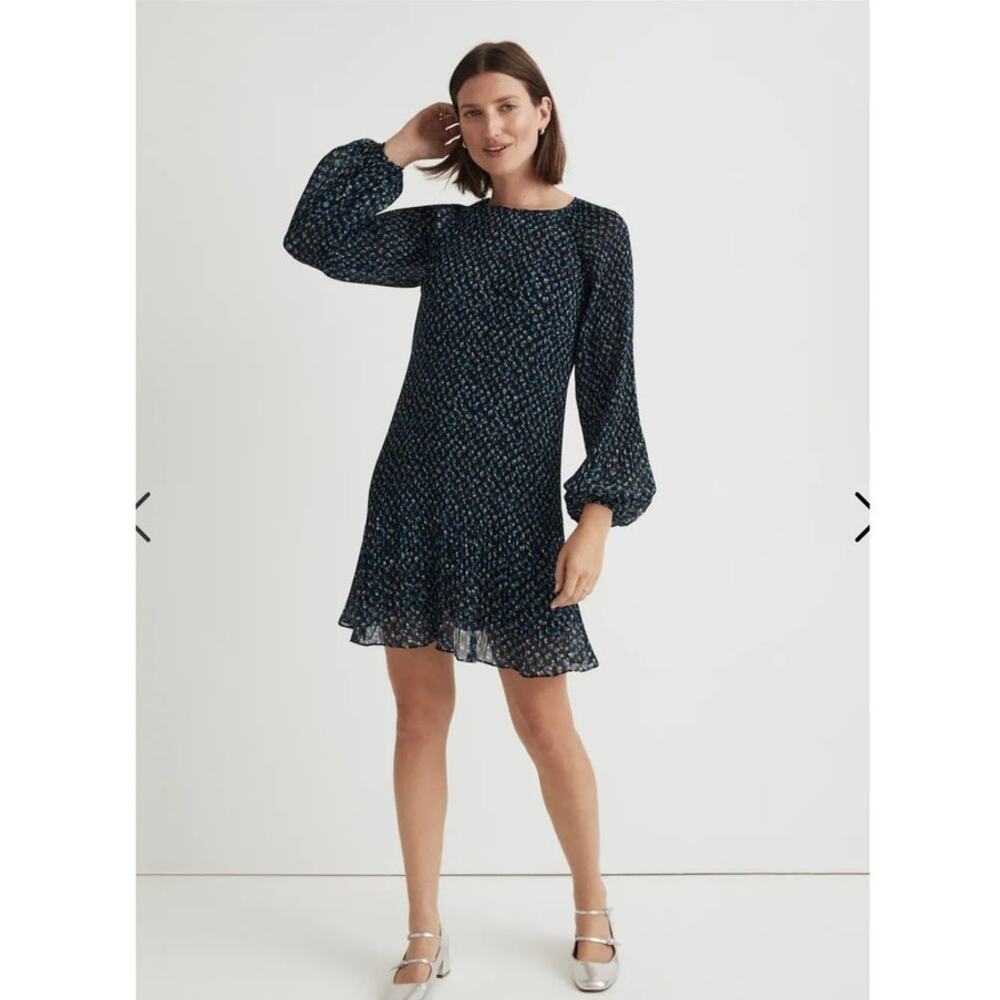 Madewell Crinkle Georgette Mini Dress in Navy Floral Size Large NWT